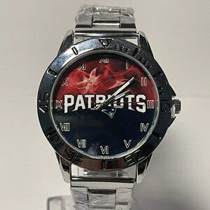 New England Patriots NFL Team Logo Men's Stainless-Steel Silver Watch NEW